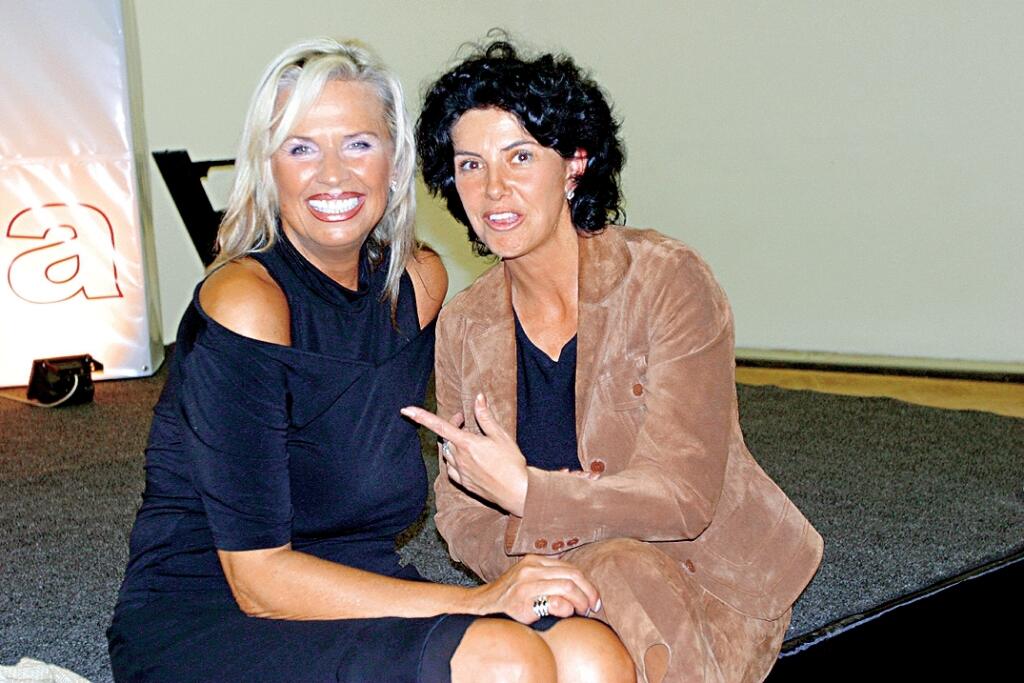 Eva Máziková a Iveta Malachovská v roku 2004.