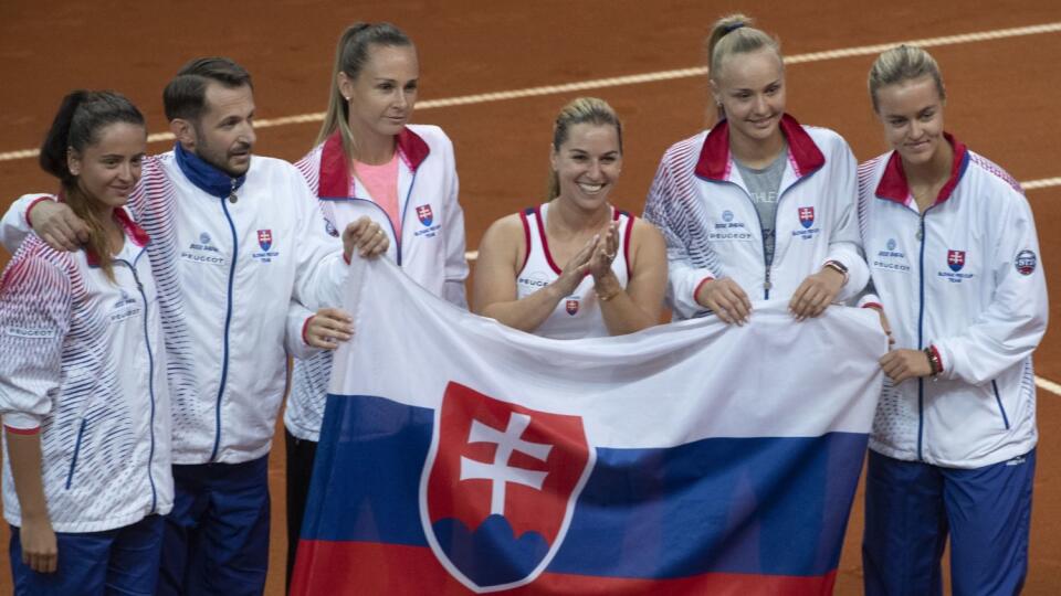 Slovenský fedcupový tím.