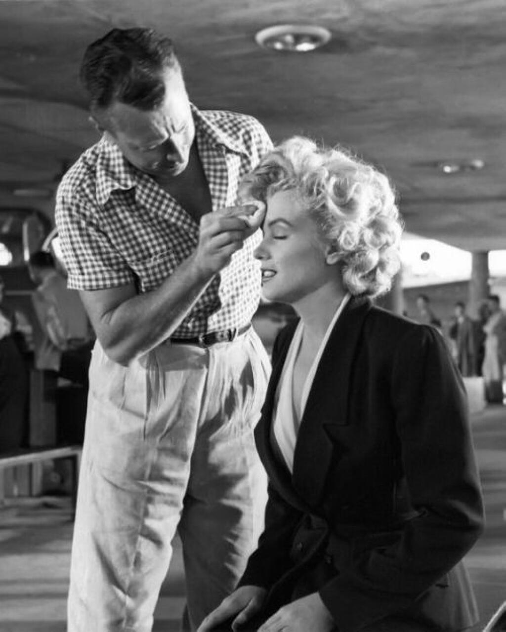 Marilyn Monroe so svojim maskérom.