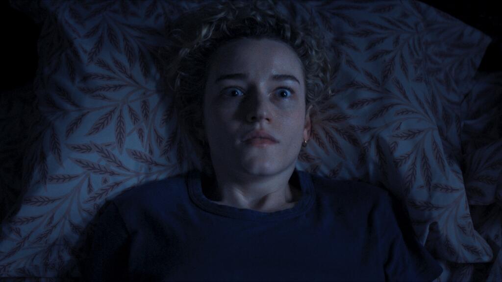 Mysteriózny film Zbrane je nočnou morou, ktorá divákov vtiahne do špirály hrôzy.