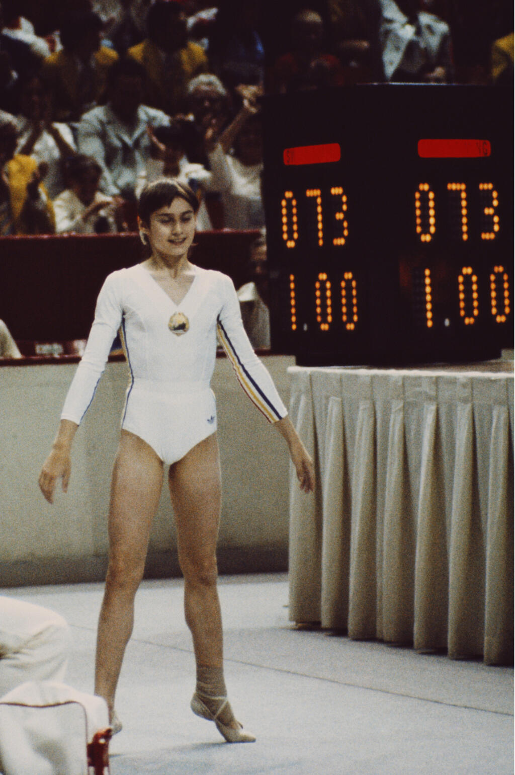 V roku 1976 dosiahla na olympiáde Comaneciová známky desiatky. Ani svetelná tabuľa ich nevedela ukázať.