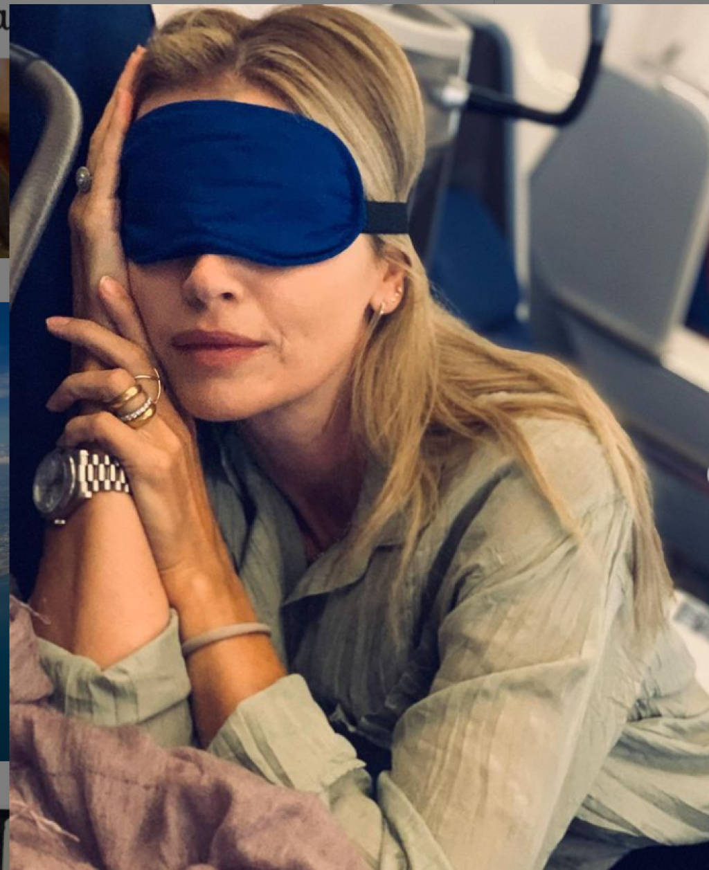 Daniela o seba dbá aj v lietadle. Relaxuje a pleti dopraje kozmetické vychytávky.