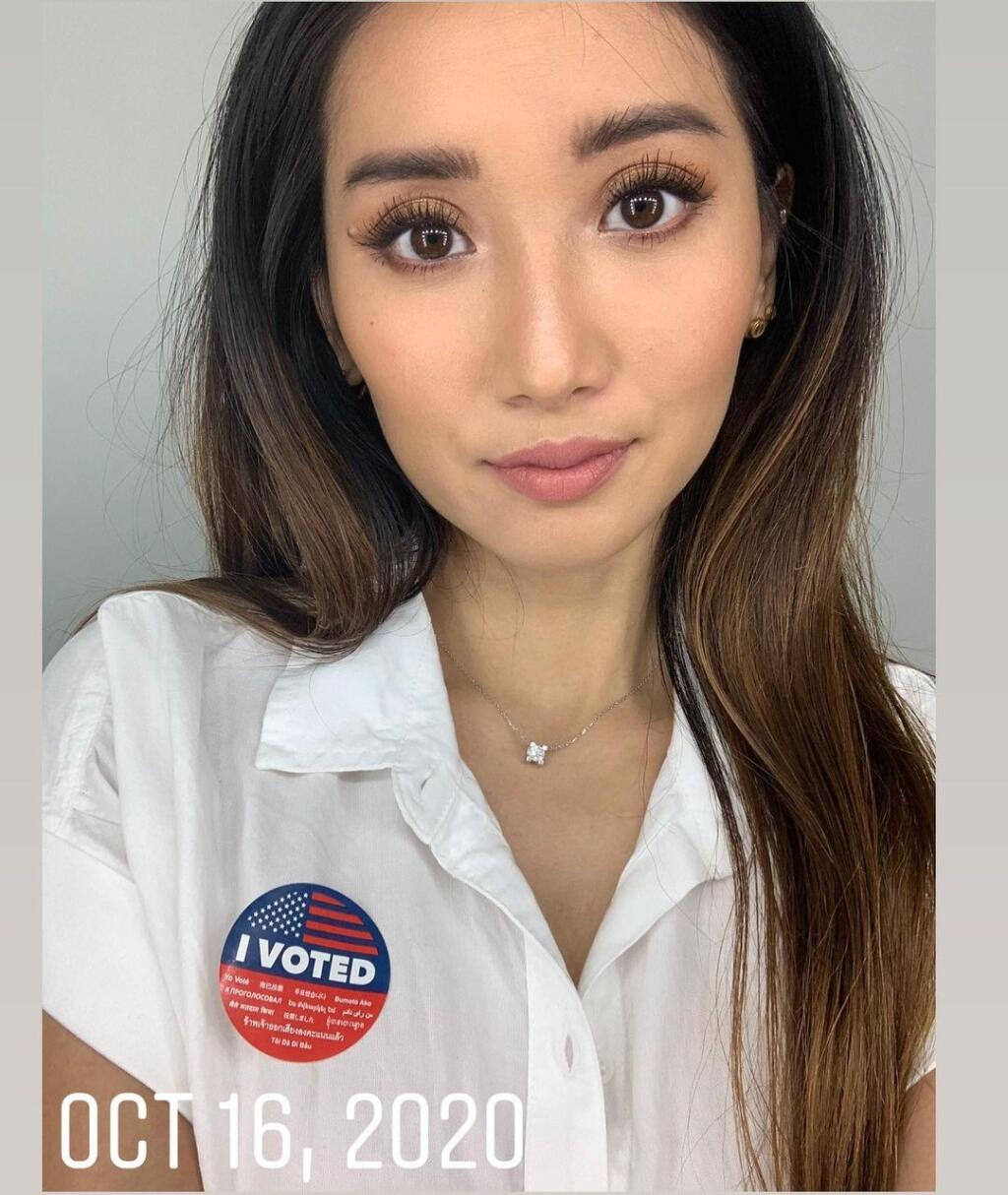 Brenda Song porodila Macaulayovi ich prvého synčeka