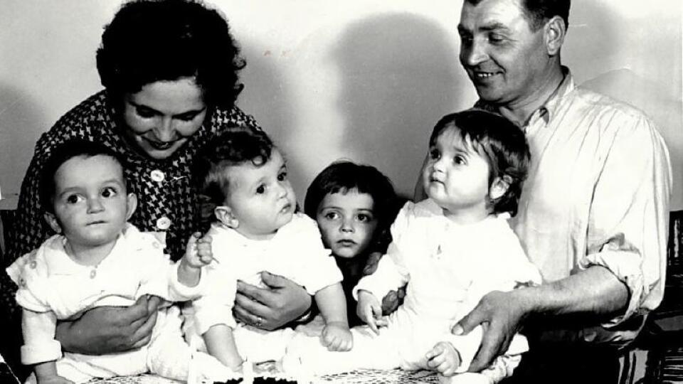 1964