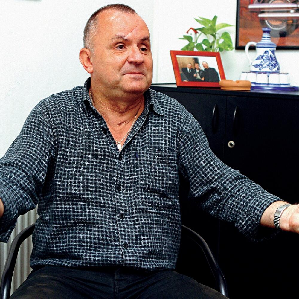 Jožo Ráž, spevák, skupina Elán
foto : Robo Hubač
neuverejnené
pôvodný súbor:jozo raz hubac2.eps