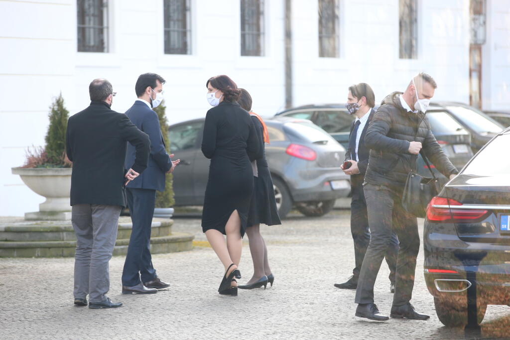 Stretnutia v Prezidentskom paláci boli už takmer na dennom poriadku.