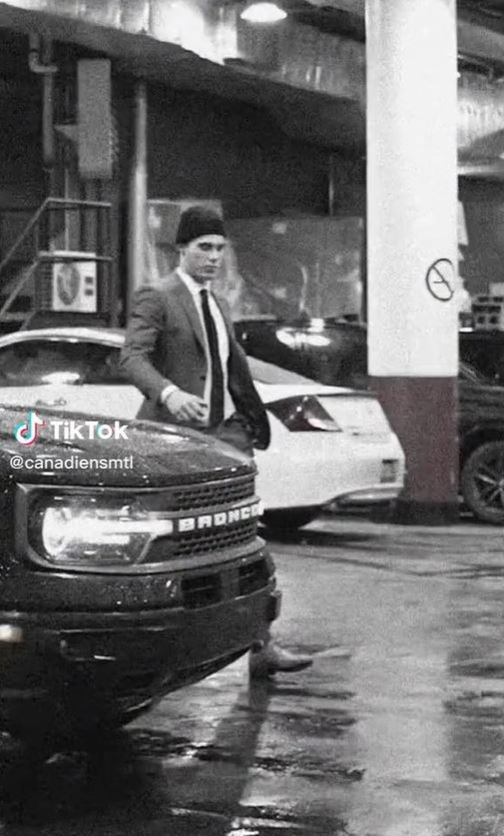 Slafkovský spolupracuje s automobilkou Ford a vďaka tomu sa vozí aj na takýchto