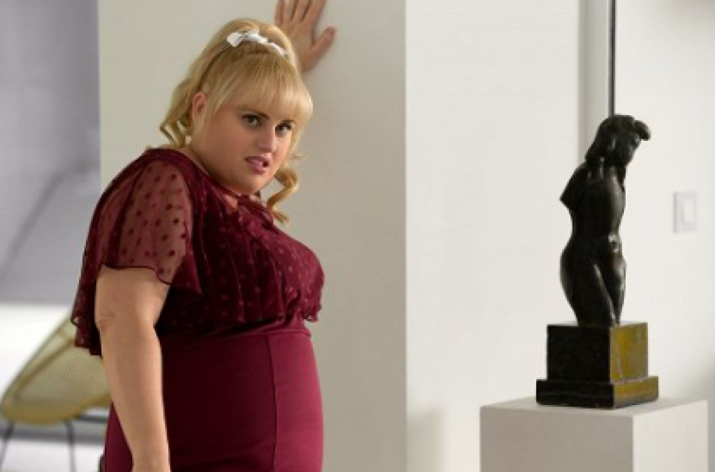 Rebel Wilson vo filme Podfukárky