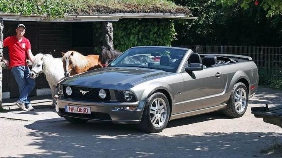 ikona Jazdený Ford Mustang