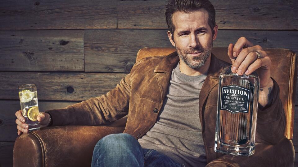 9. Ryan Reynolds, Aviation Gin - 39 eur