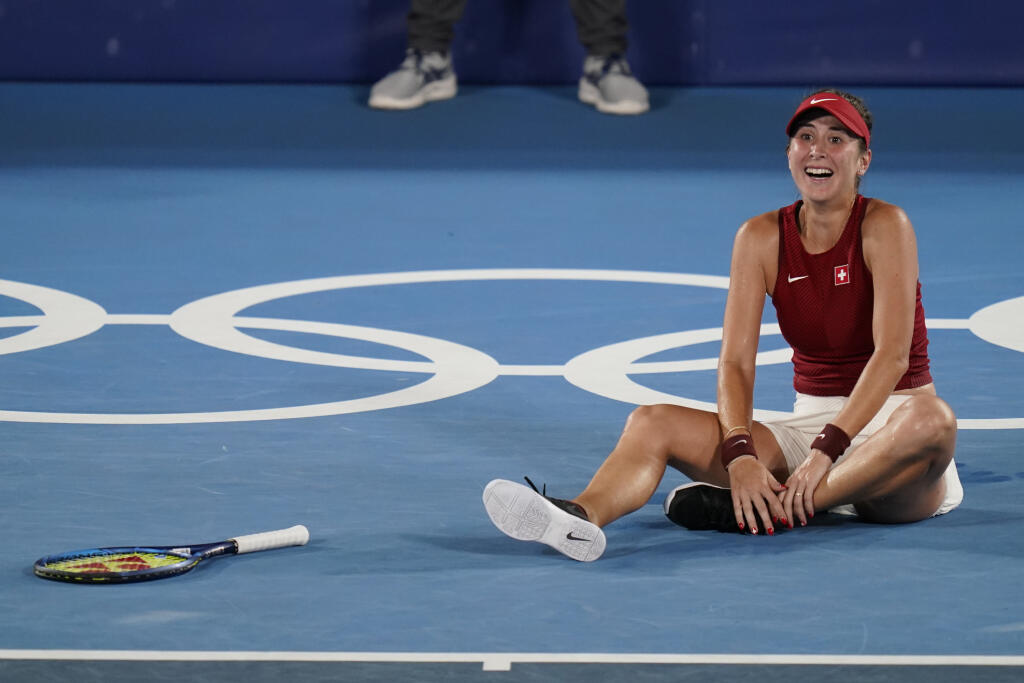 Švajčiarska tenistka so slovenskými koreňmi Belinda Benčičová sa stala olympijskou víťazkou dvojhry.