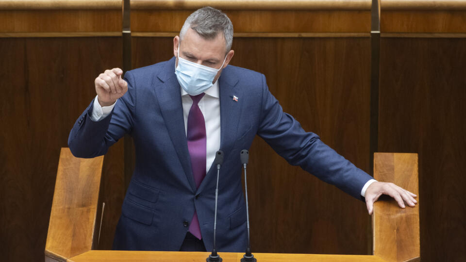 Na snímke poslanec parlamentu Peter Pellegrini (nezaradený) reční počas rozpravy o zvyšovaní cien energií v rámci 43. schôdze Národnej rady SR (NR SR) v stredu 29. septembra 2021 v Bratislave. FOTO TASR - Martin Baumann