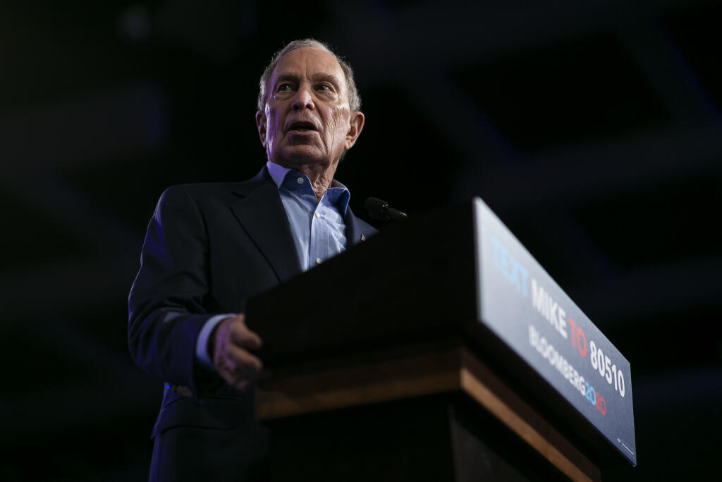 KK14 West Palm Beach - Demokratický kandidát na amerického prezidenta Mike Bloomberg hovorí počas volebnej noci v rámci prezidentských primárok 3. marca 2020 v americkom West Palm Beach. FOTO TASR/AP
Democratic presidential candidate Mike Bloomberg speaks during a campaign rally at the Palm Beach County Convention Center in West Palm Beach, Fla., Tuesday, March 3, 2020. (Matias J. Ocner/Miami Herald via AP)