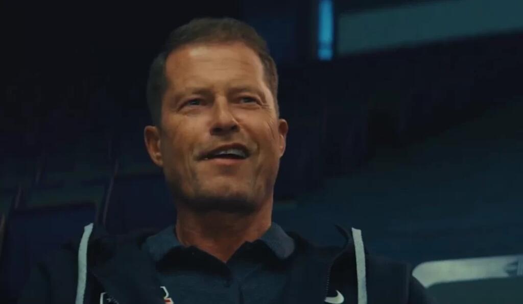 Til Schweiger v českom filme Neporaziteľní.