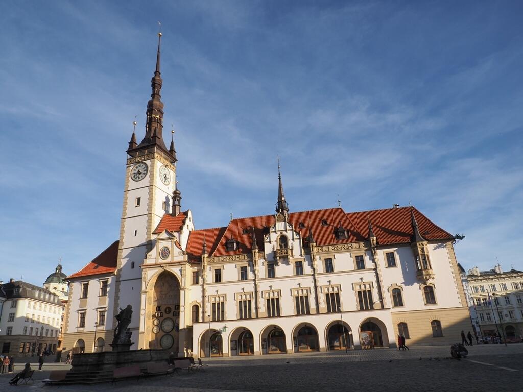 Olomouc bol vojenskou pevnosťou. Dnes je mestom plným rarít.