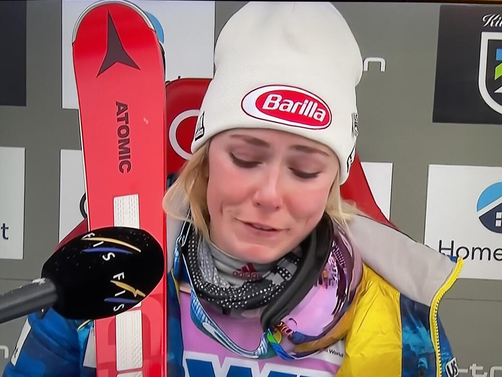 Rozhovor musel byť na pár okamihov dokonca prerušený, pretože sa jej nedalo ani rozprávať.