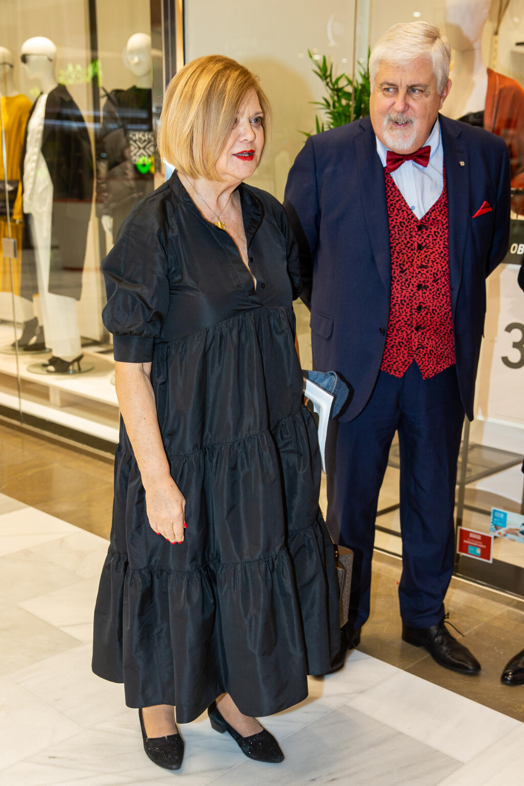 Slávnostné otvorenie butiku so spodným prádlom v Bratislave. Na snímke Marcela Laiferová a Oliver Andrásy.