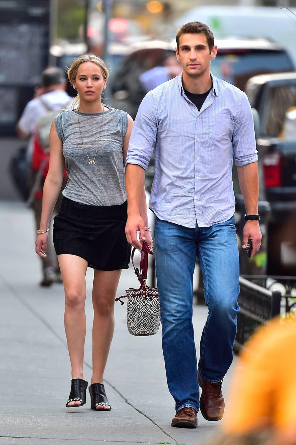 Jennifer Lawrence s bodyguardom