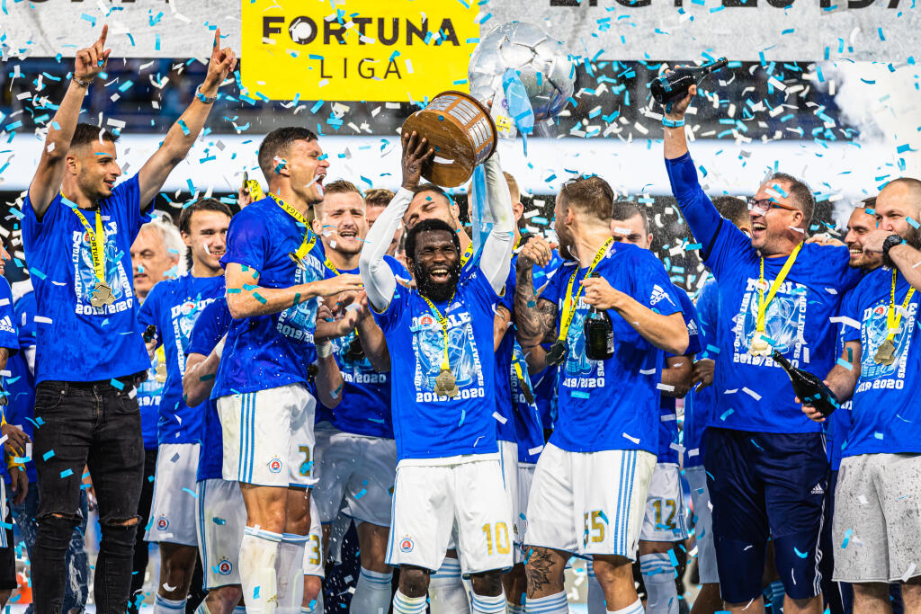 Slovan obhájil titul suverénnym spôsobom.