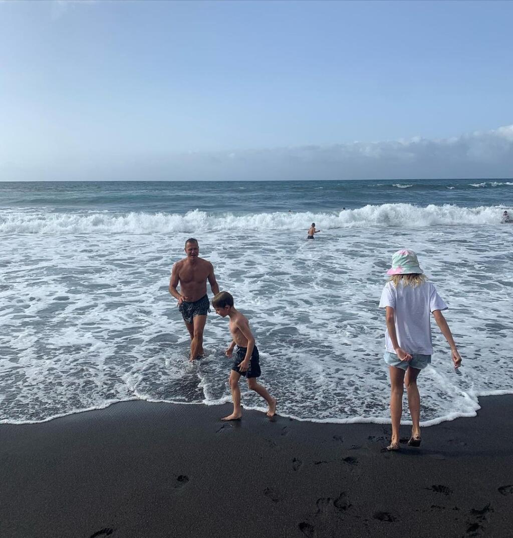 Belohorcová s manželom a deťmi si život na slnečnom Tenerife skutočne užívajú.