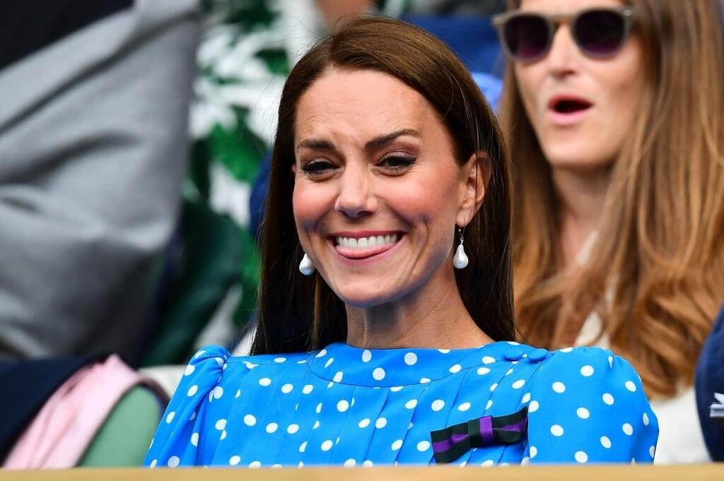 Vojvodkyňa Kate nie je typ fanúšika, ktorý zápasy sleduje potichu a bez emócií. Aj počas štvrťfinále Wimbledonu strúhala jednu grimasu za druhou a zápasy poriadne prežívala.