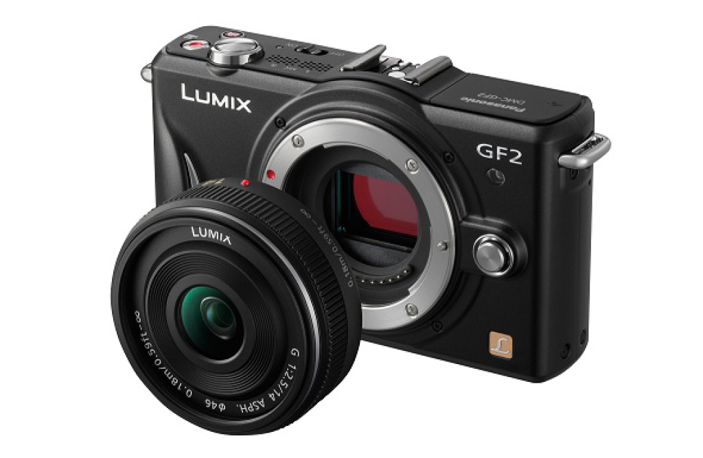 Lumix DMC-GF2: Malý, ľahký a s 3D