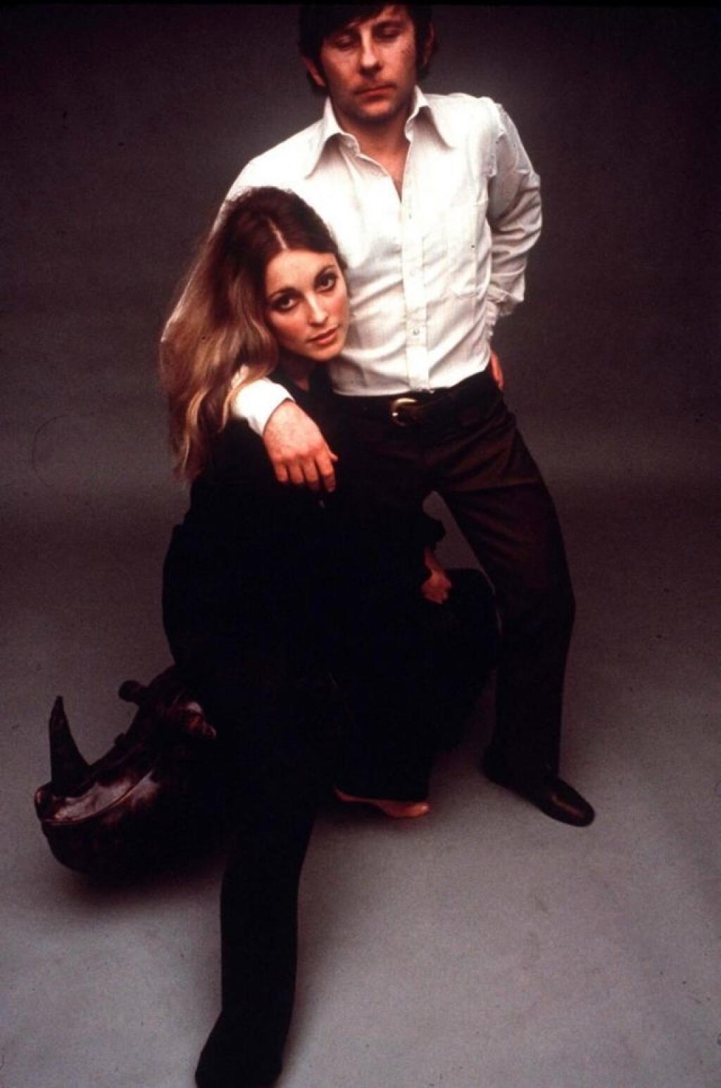 Krásne portréty Sharon Tate a Romana Polanského nafotil v roku 1968 John Kelly.