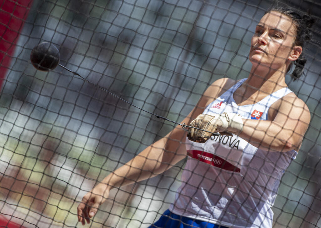 Slovenská kladivárka Martina Hrašnová potrebovala na postup do finále tejto disciplíny na OH 2020 v Tokiu prekonať svoje tohtoročné maximum (70,38 m).