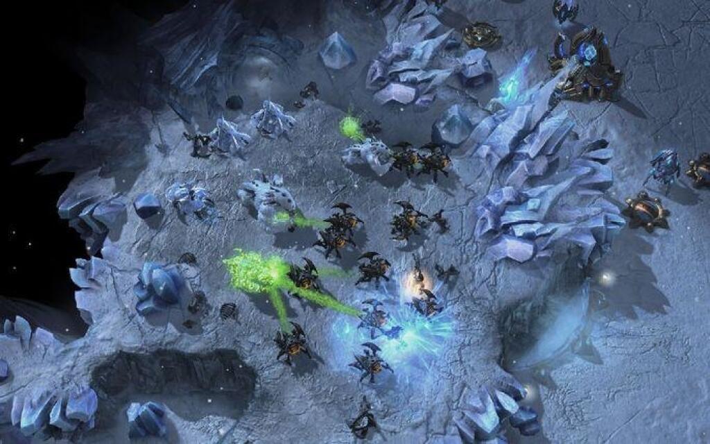 Starcraft II dostal prídavok