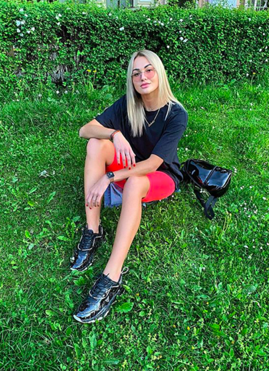 Svoje sexi krivky paradoxne nevyužila len na svoju prezentáciu, ale ukrajinská kráska poňala fotenie ako reklamu na svoj milovaný šport.
