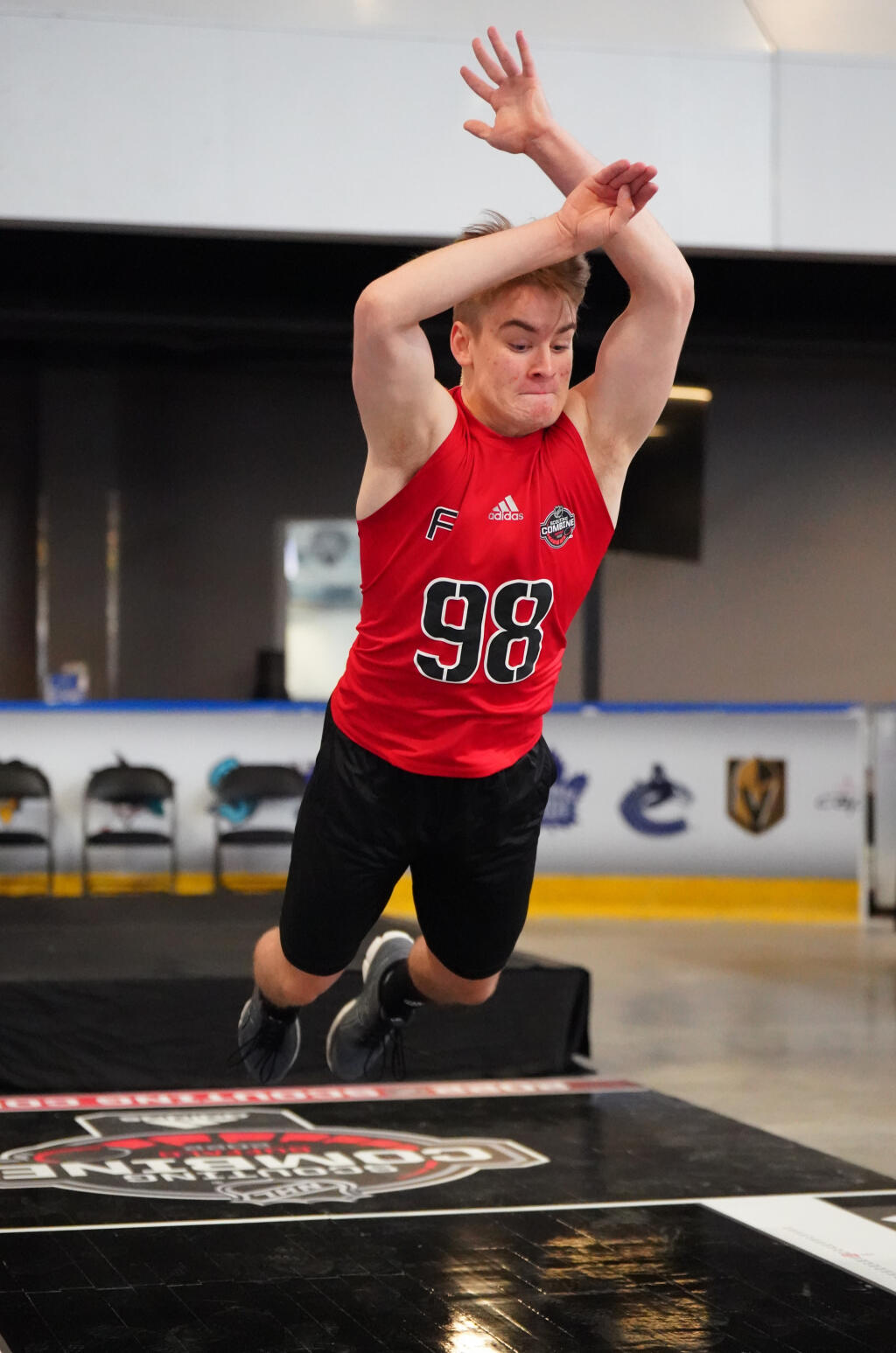Servác absolvoval pred pár dňami v Buffale NHL Scouting Combine.