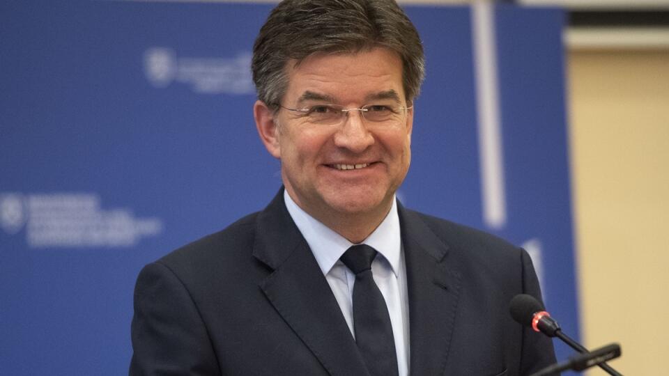 SR MZVaEZ Pellegrini Lajčák Stretnutie BAX