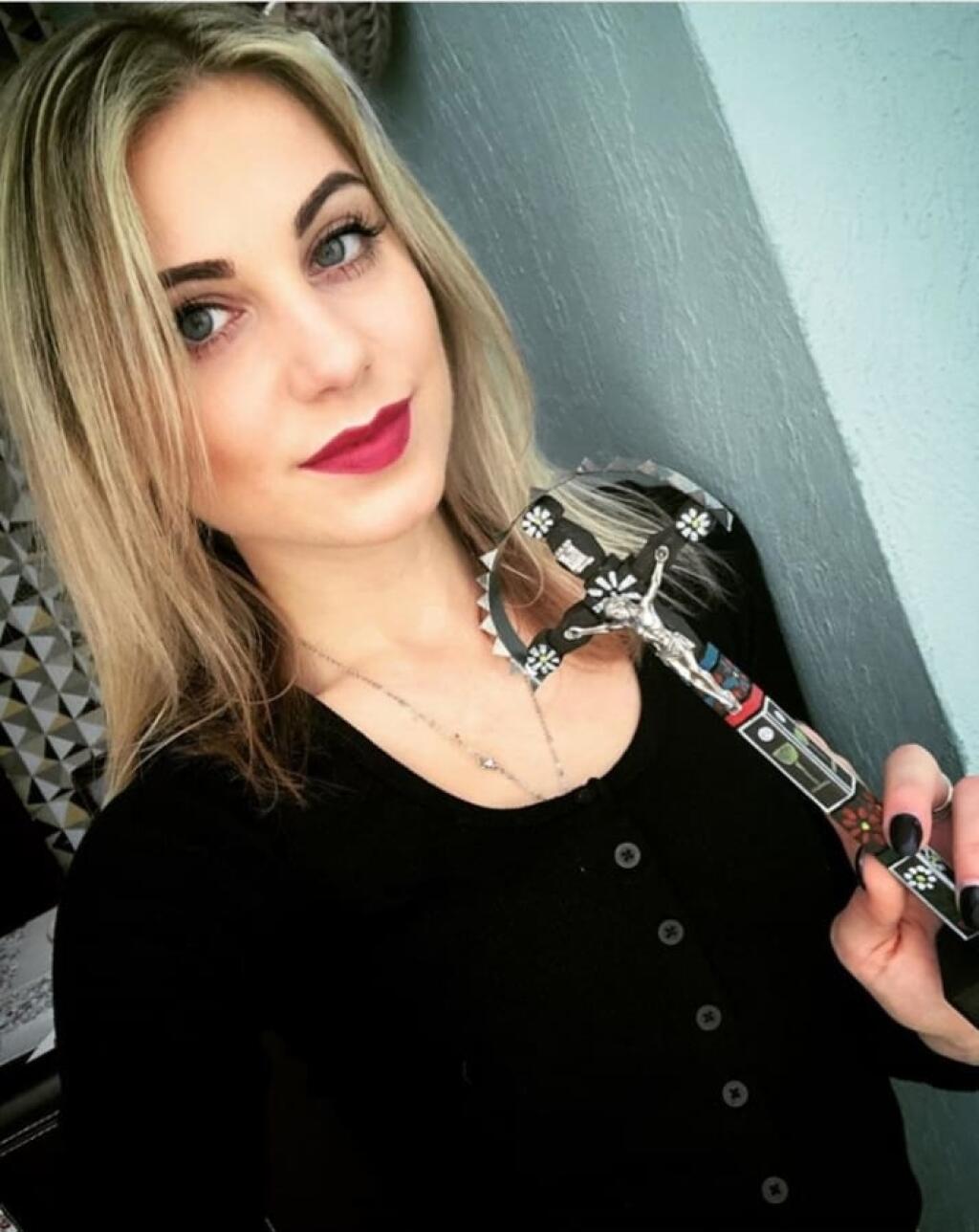 Niekdajšie finalistka súťaže SuperStar sa možno stane hovorkyňou premiéra Igora Matoviča.