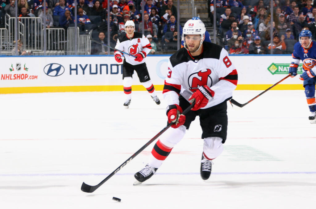 Jaroš bude ale od novej sezóny hrávať v KHL, keď sa dohodol s Omskom. V tom má zarobiť v prepočte 850 000 eur.