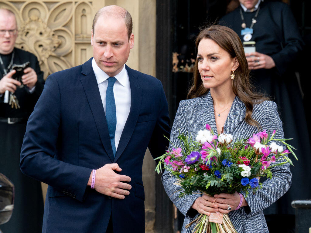 Kate a William si uctili pamiatku obetí teroristického útoku, ktorý sa odohral počas koncertu speváčky Ariany Grande v roku 2017.
