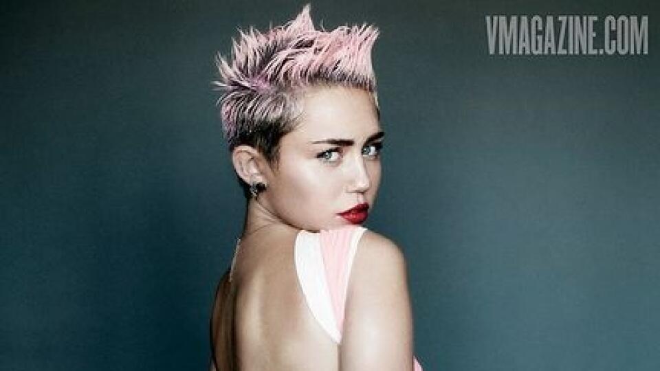 Miĺey cyrus vmagazine