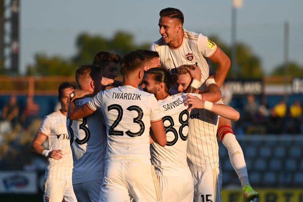 V nedeľu sa v Trnave odohrá najväčšie slovenské futbalové derby. Spartak privíta odvekého rivala Slovan Bratislava.