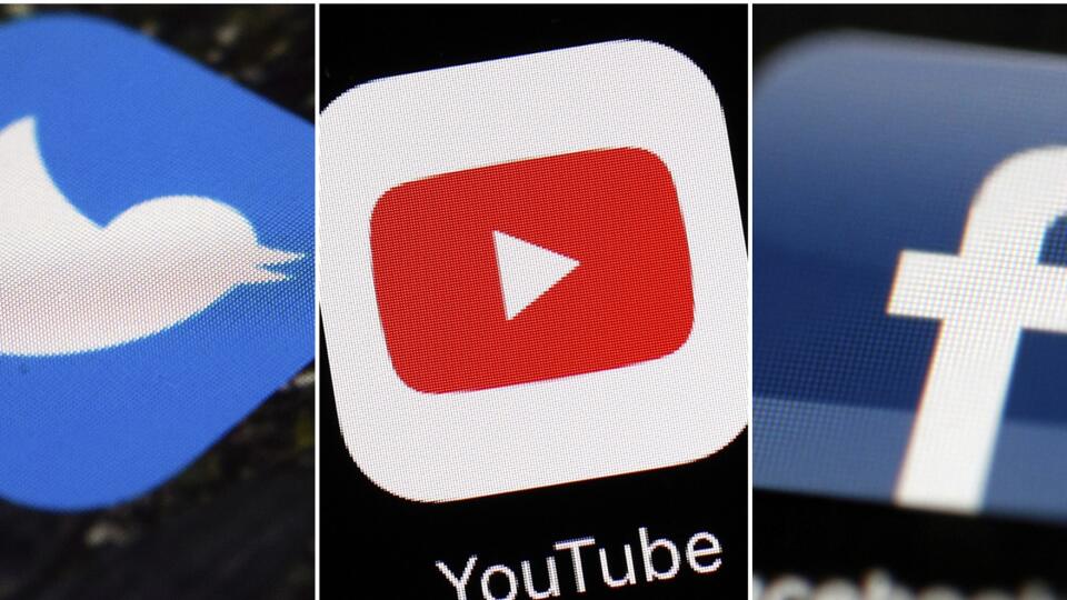 KK27 archív - Na kombosnímke logá, zľava Twitter, YouTube a Facebook. Americká spoločnosť Meta, prevádzkovateľ sociálnej siete Facebook, oznámila, že zablokovala niekoľko falošných profilov a hacknutých účtov prepojených na Rusko. Proruské skupiny