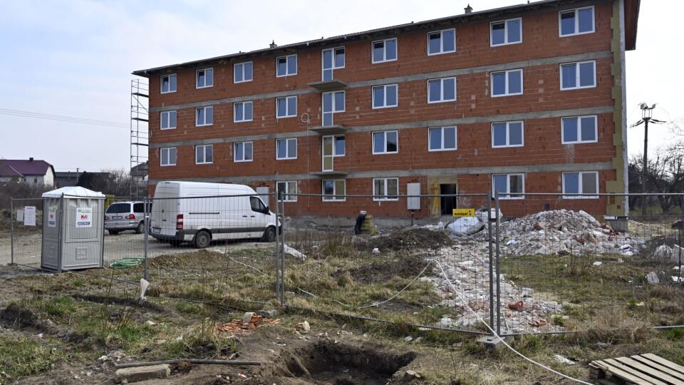 Obec Michaľany stavia 18 nájomných bytov, záujem o ne je veľký