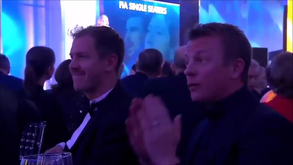 FOTO Vila ako z ríše snov: Majster sveta F1 Kimi Räikkönen býva ako skutočný kráľ