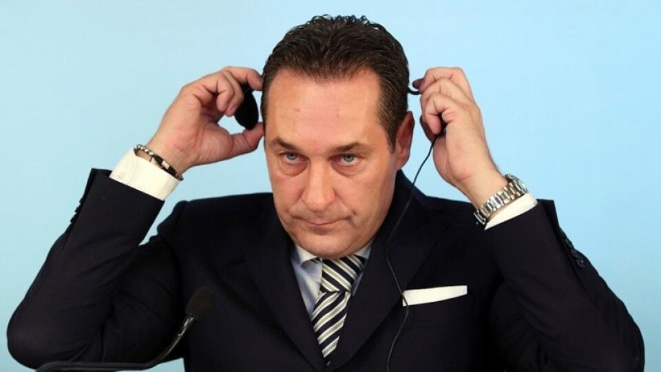 Líder rakúskej euroskeptickej a populistickej Slobodnej strany Rakúska Heinz-Christian Strache.