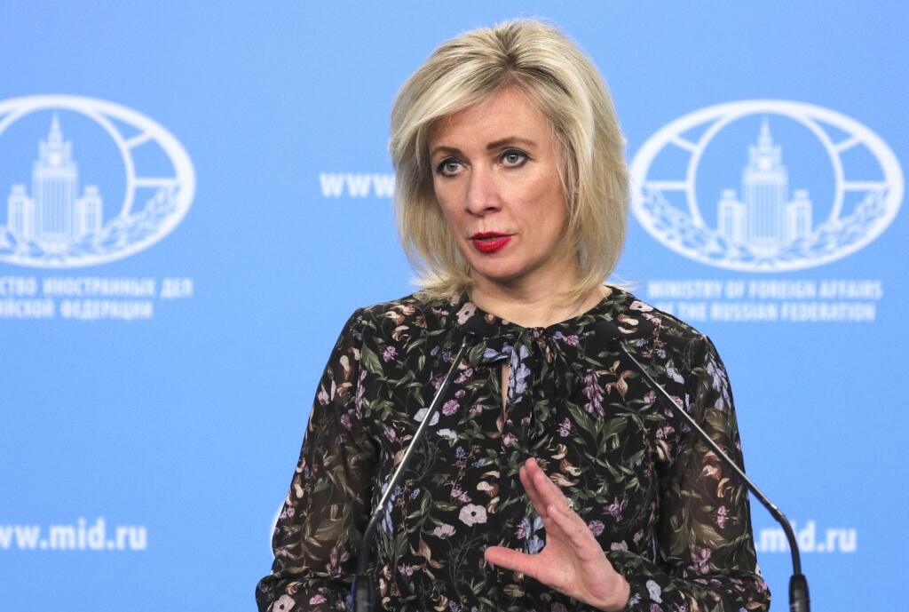 JB 25 Moskva - Hovorkyňa ruského ministerstva zahraničných vecí Marija Zacharovová počas brífingu v Moskve 28. apríla 2022. Rusko vo štvrtok vyjadrilo znepokojenie nad 