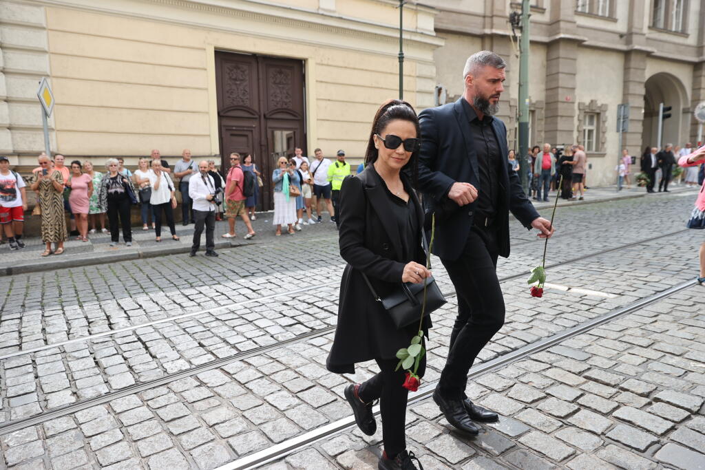 Lucie Bílá s Radkom Filipom. Prezradila, že dostala pôvodné krstné meno - Hana Zaňáková - podľa Hany Zagorovej.
