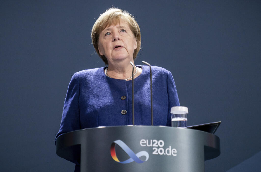 EBE 27 Berlín - Nemecká kancelárka Angela Merkelová počas tlačovej konferencie v Berlíne 9. novembra 2020. Merkelová vzhľadom na víťazstvo demokrata Joea Bidena v amerických prezidentských voľbách v pondelok vyhlásila, že je dôležité, aby Washington a Berlín spolupracovali na kľúčových problémoch, akými sú koronavírusová pandémia, klimatická zmena a terorizmus. FOTO TASR/AP
German Chancellor Angela Merkel addresses the media during a statement at the chancellery in Berlin, Germany, Monday, Nov. 