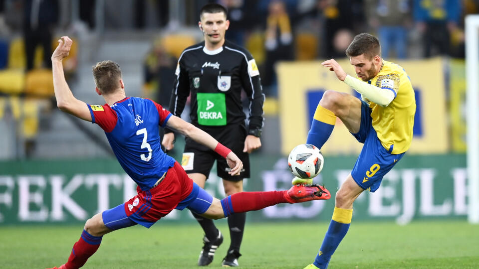 Sledujte spolu s nami online prenos zo zápasu 17. kola Fortuna ligy medzi DAC Dunajská Streda a FK Pohronie.