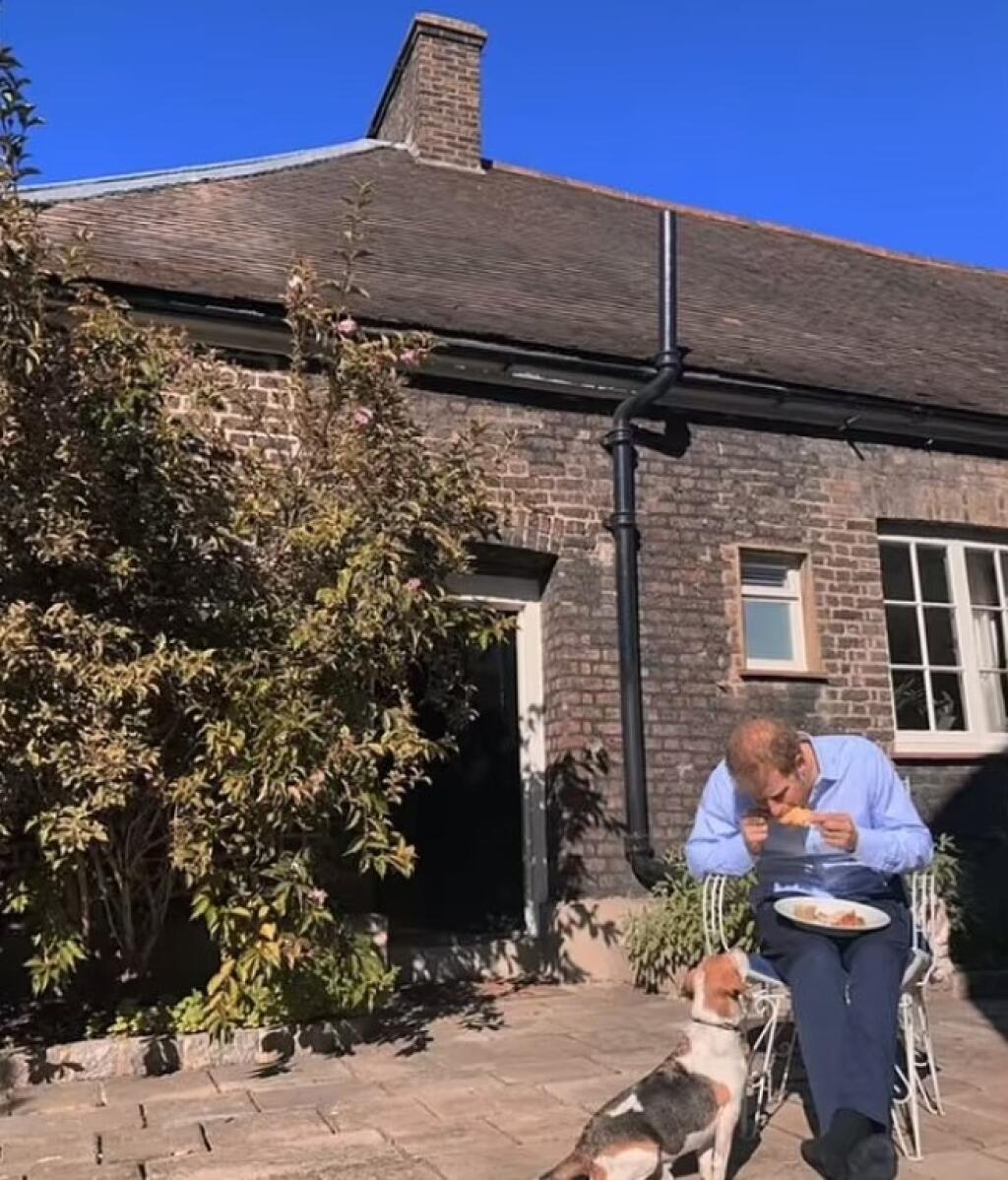 Viac ako spŕška nových obvinení a preafektované zábery uplakanej Meghan však zaujali nikdy nezverejnené zábery z ich života v Nottingham Cottage. Meghan a Harry tak nadvihli pokrievku a dali nahliadnuť do zákulisia ich intímneho života.