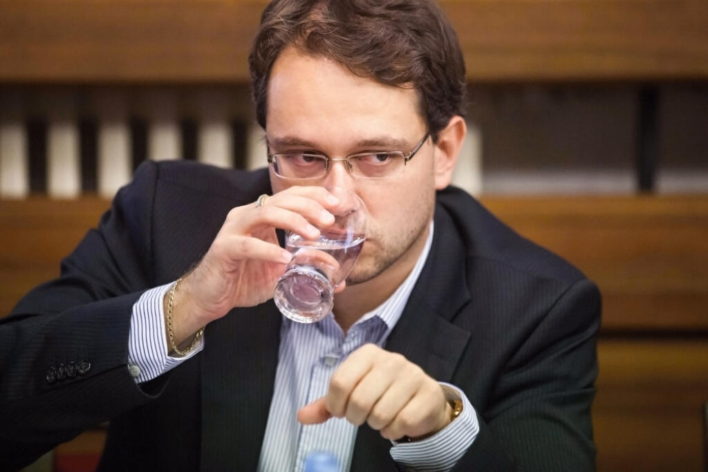 Morálku má strážiť sudca, ktorý zakázal knihu o Gorile