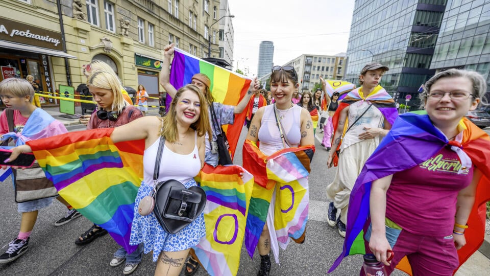 Ulice centra hlavného mesta opäť zaplnili tisícky ľudí podporujúcich LGBTI+ komunitu.