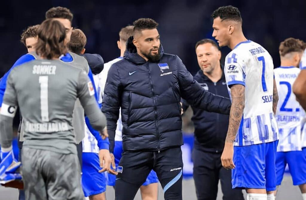 Kevin Prince Boateng pôsobí v Herthe Berlín.