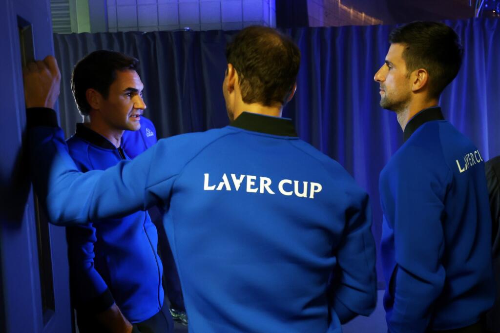 Stretnutie tenisových velikánov na Laver Cupe - zľava Roger Federer, Rafael Nadal, Novak Djokovič.